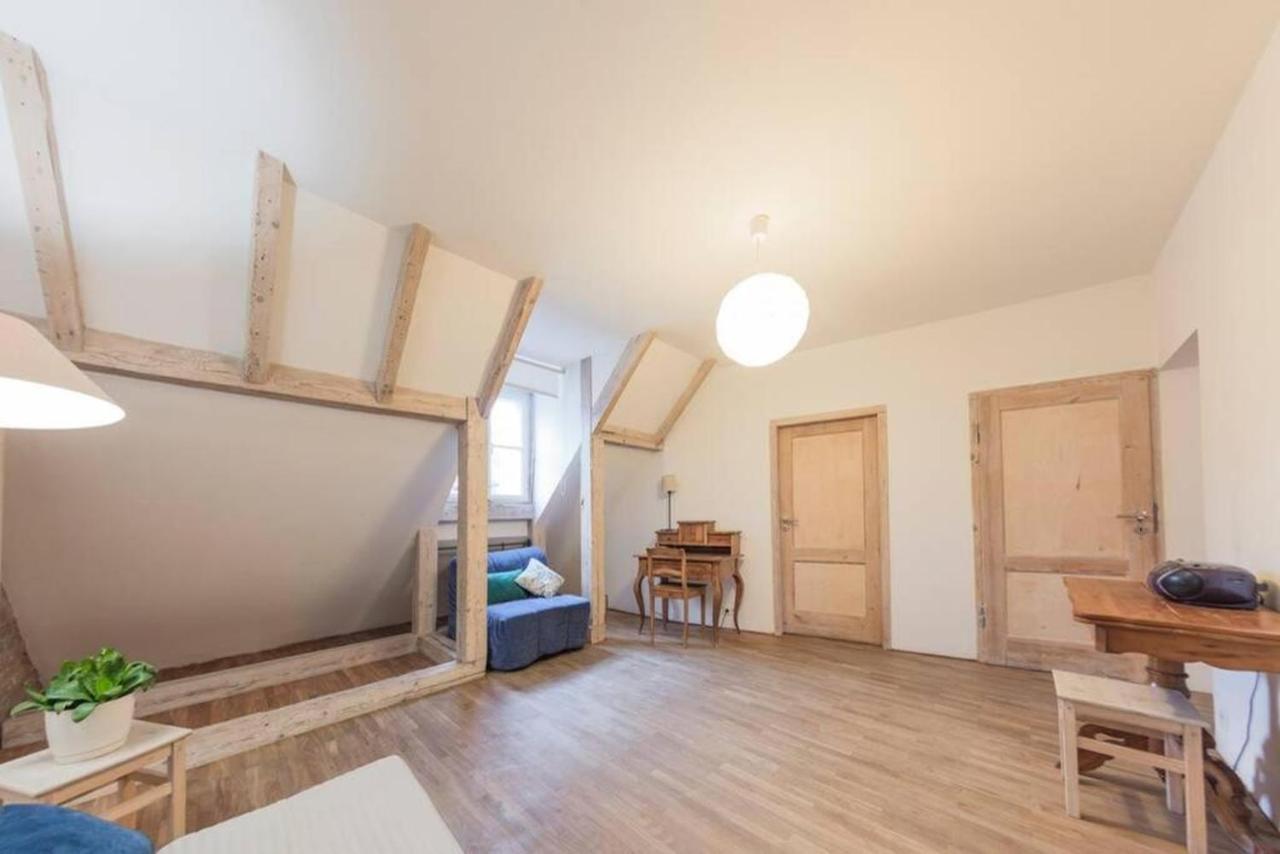 Snug Apartment In A Tenement House - Old Town - F50/5 Warsawa Bagian luar foto