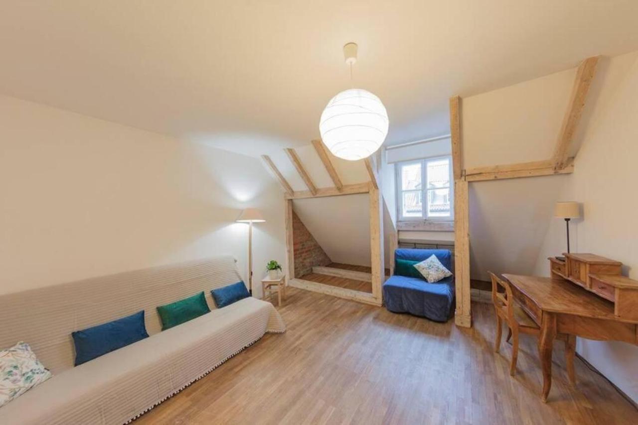 Snug Apartment In A Tenement House - Old Town - F50/5 Warsawa Bagian luar foto