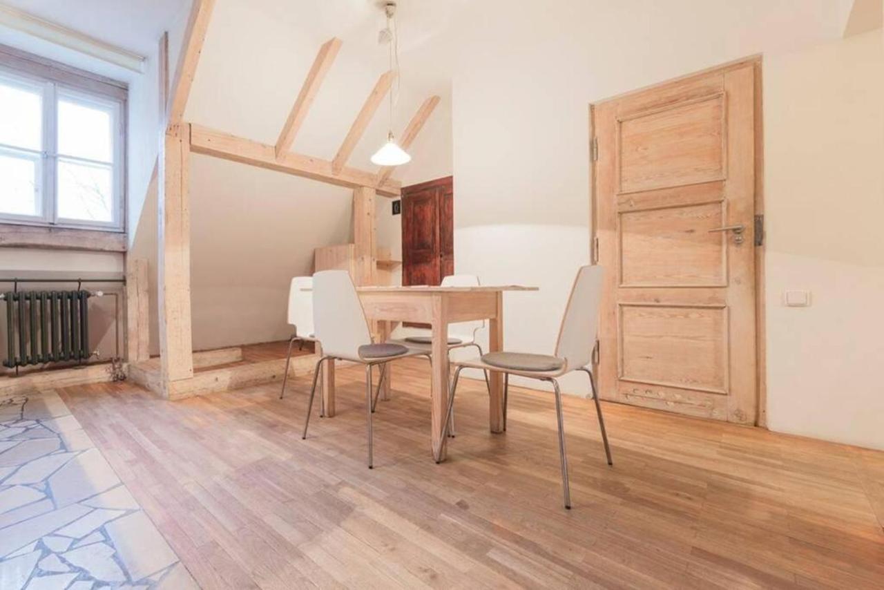 Snug Apartment In A Tenement House - Old Town - F50/5 Warsawa Bagian luar foto