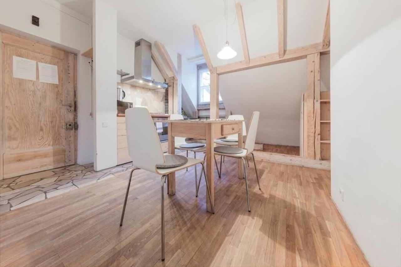Snug Apartment In A Tenement House - Old Town - F50/5 Warsawa Bagian luar foto
